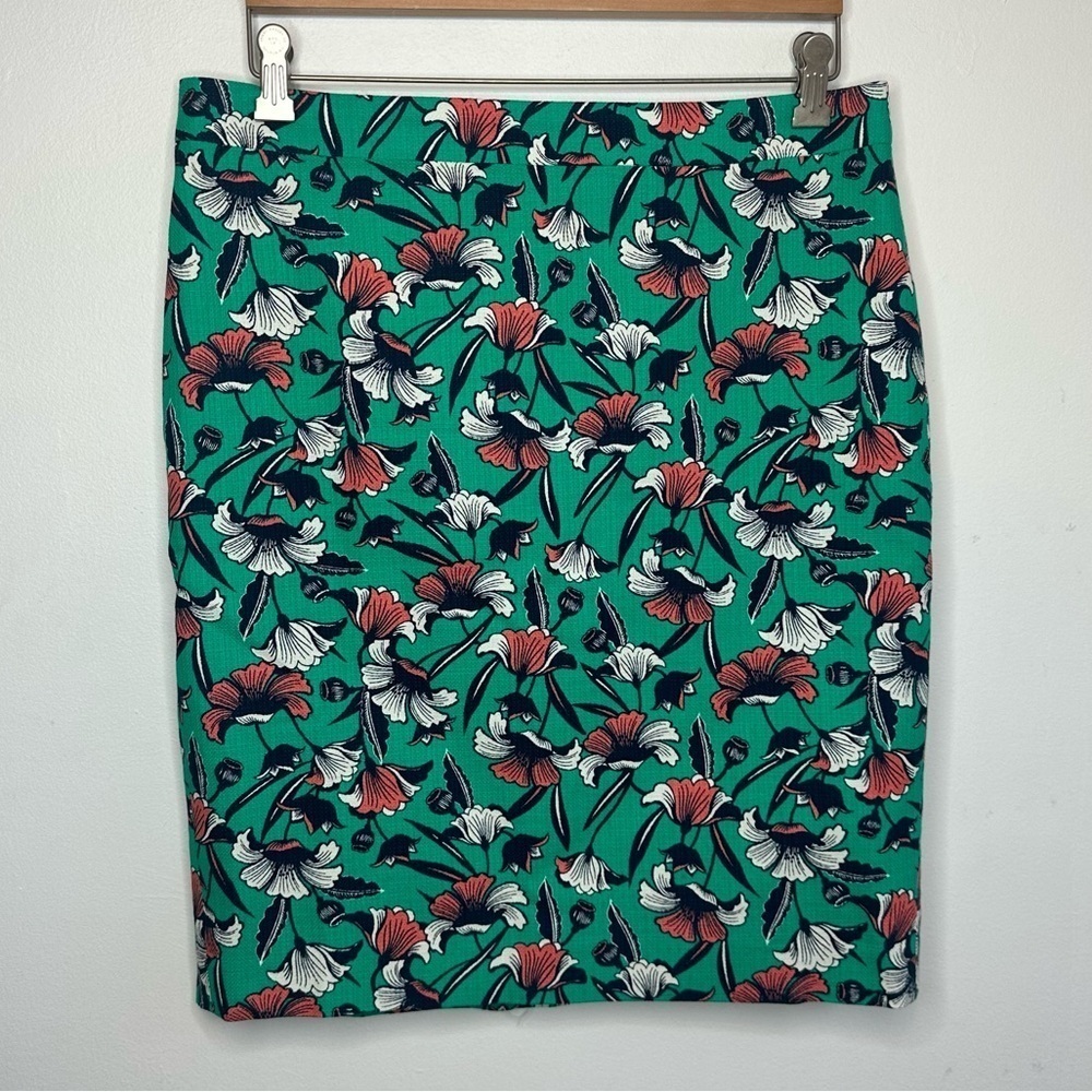 J. Crew Pencil Skirt Womens 10 Kelly Green Floral Back Slit Lined Hook & Eye Zip